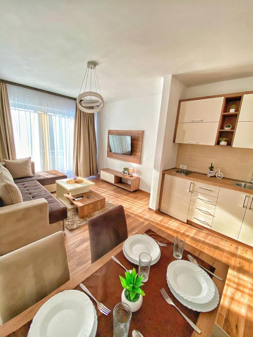 Md Apartments ウルツィニ 部屋 写真