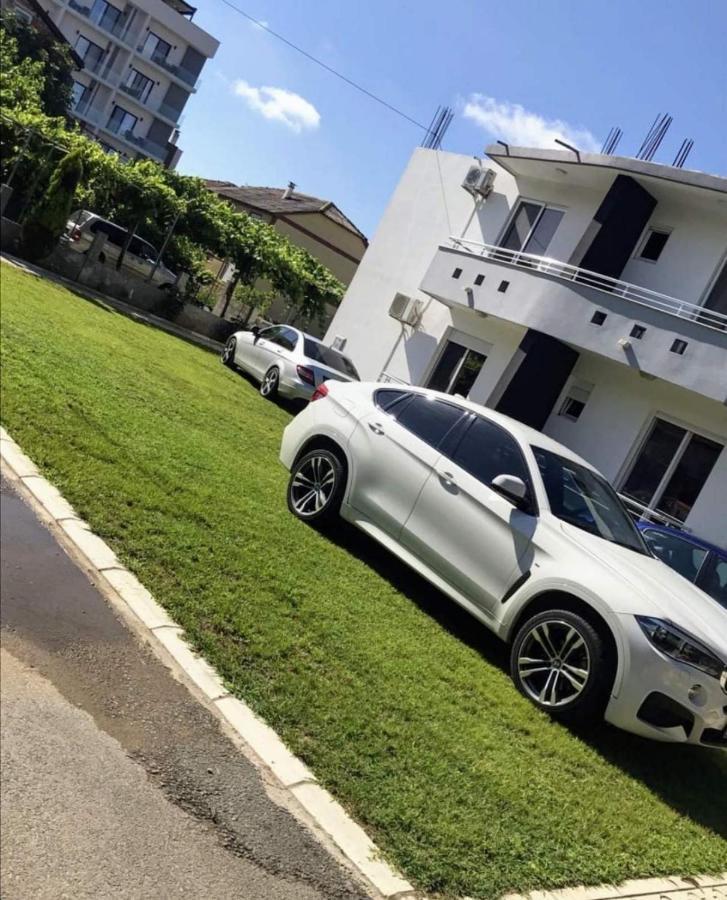 Md Apartments ウルツィニ エクステリア 写真