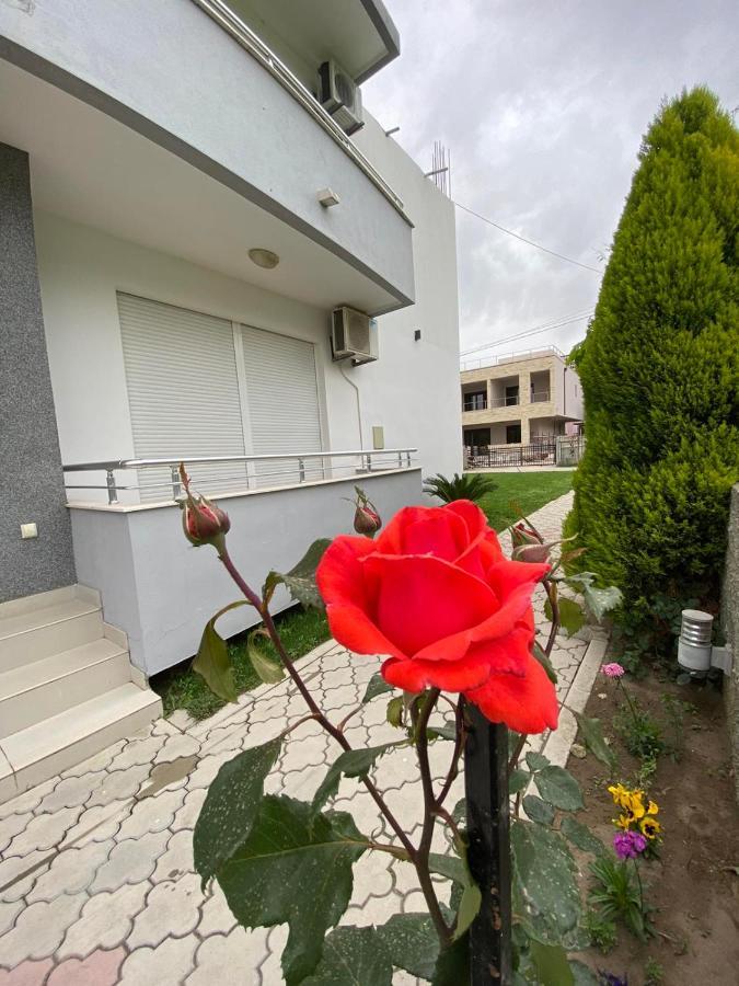 Md Apartments ウルツィニ エクステリア 写真