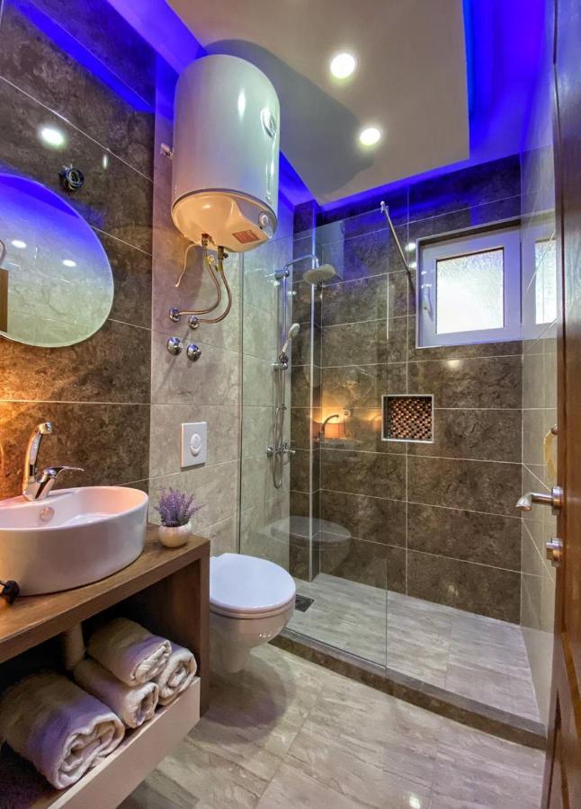 Md Apartments ウルツィニ エクステリア 写真